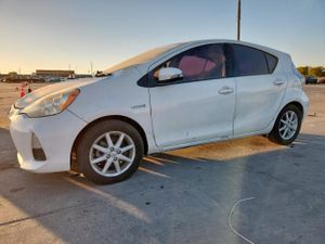 Toyota Prius 1.5L 4 2013