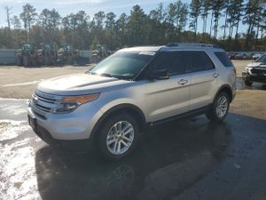 Ford Explorer XLT 3.5L 6 2011