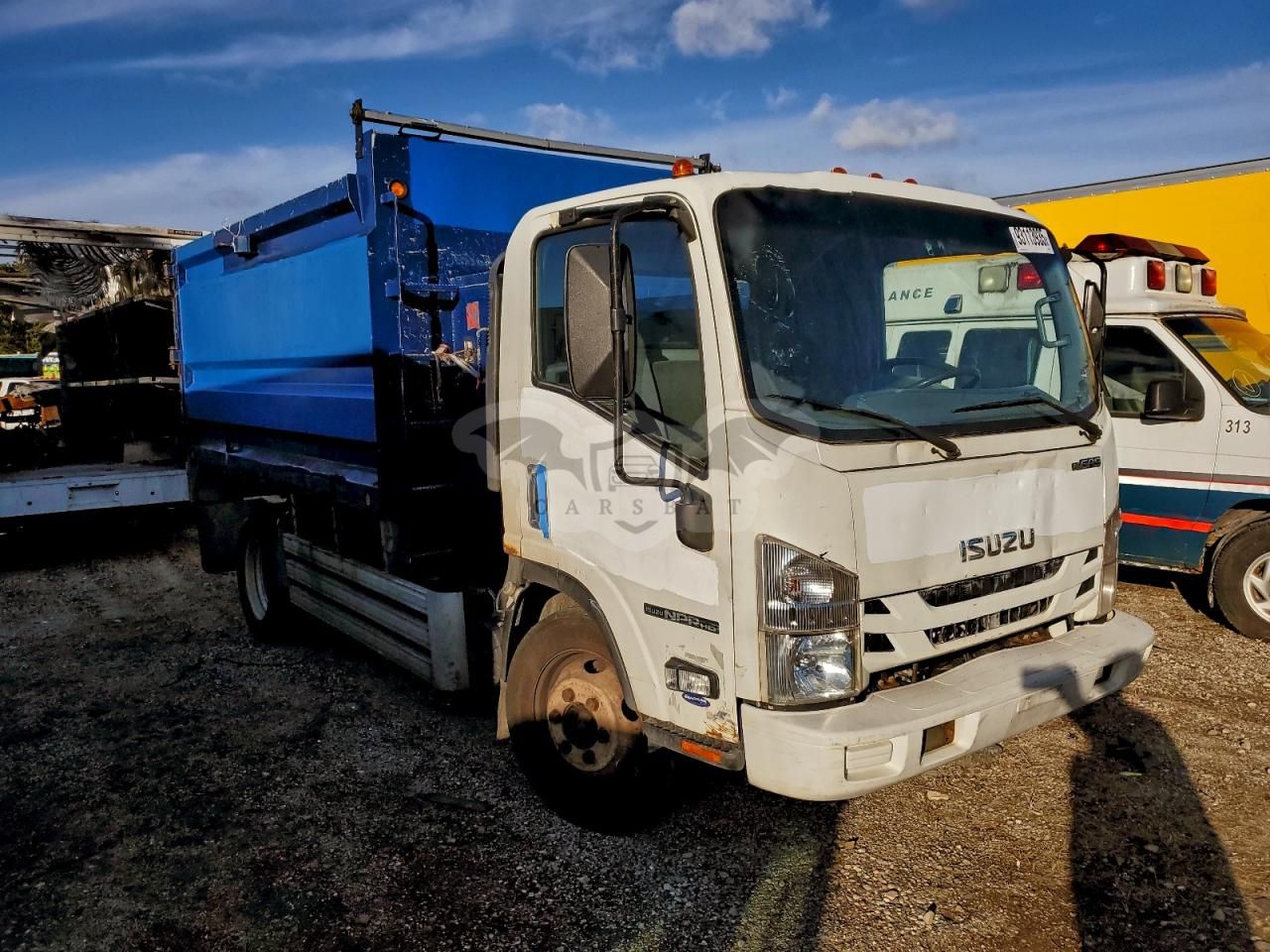 Isuzu NPR 6.0L 8 2015