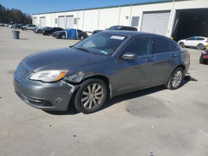 Chrysler 200 TOURING 2.4L 4 2012