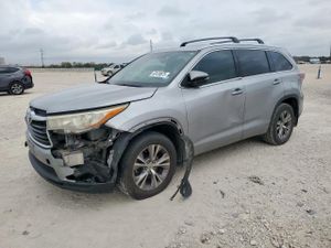 Toyota Highlander XLE 3.5L 6 2015