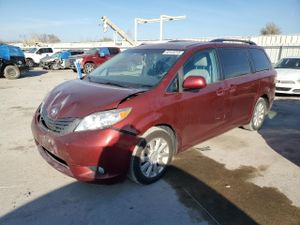 Toyota Sienna XLE 3.5L 6 2014