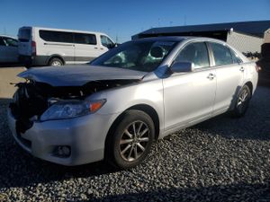 Toyota Camry BASE 2.5L 4 2011