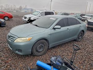 Toyota Camry BASE 2.5L 4 2010