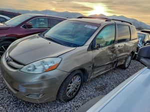 Toyota Sienna XLE 3.5L 6 2008