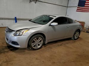 Nissan Altima S 2.5L 4 2012