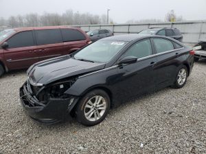 Hyundai Sonata GLS 2.4L 4 2013