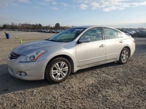 Nissan Altima BASE 2.5L 4 2012