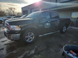 RAM 1500 SLT 5.7L 8 2013