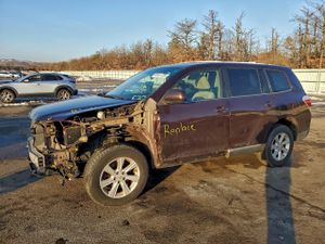 Toyota Highlander BASE 3.5L 6 2011