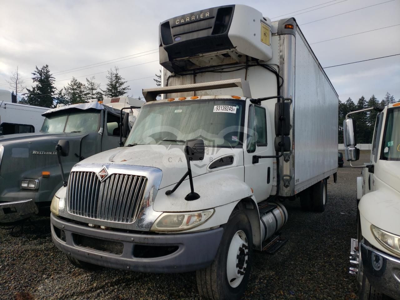 International DuraStar / 4000 4300 6.4L 8 2012