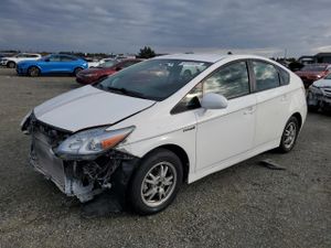 Toyota Prius 1.8L 4 2011