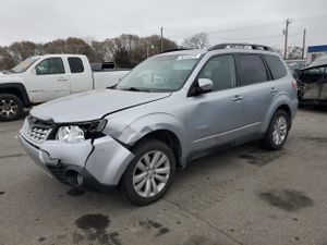 Subaru Forester 2.5X PREMIUM 2.5L 4 2013