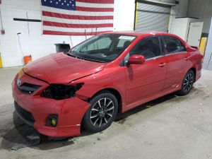 Toyota Corolla BASE 1.8L 4 2013