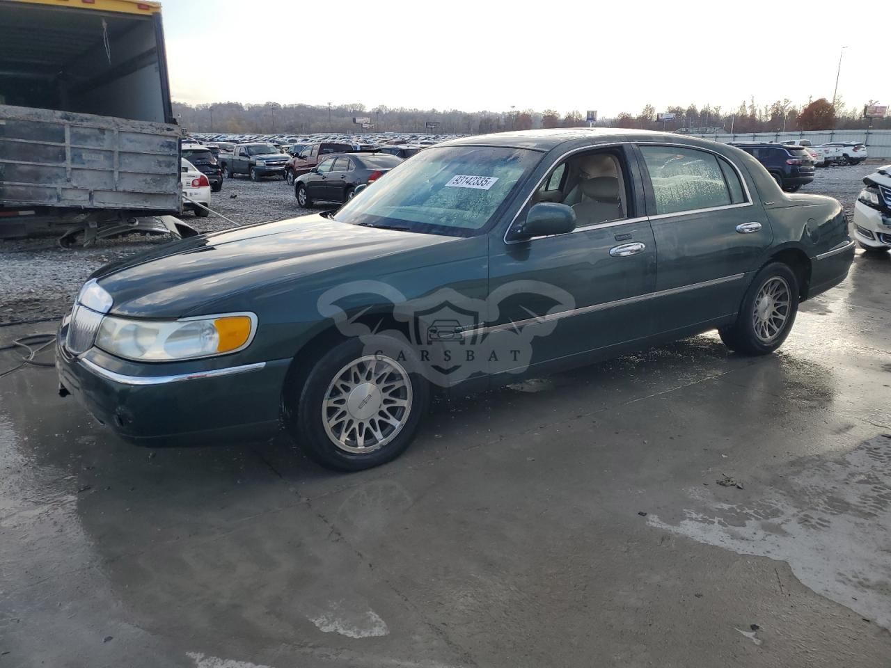 Lincoln Town Car SIGNATURE 4.6L 8 2001