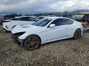 Hyundai Genesis 2.0T 2.0L 4 2013