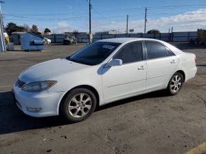 Toyota Camry LE 2.4L 4 2006