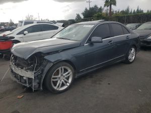 Mercedes-Benz C 250 1.8L 4 2013