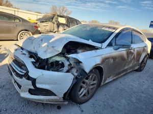 Ford Fusion SE 2.5L 4 2013