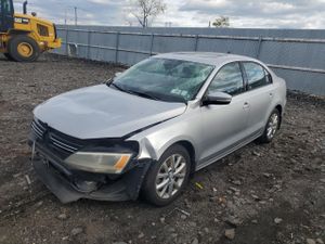 Volkswagen Jetta SE 2.5L 5 2012