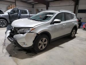 Toyota Rav4 XLE 2.5L 4 2014