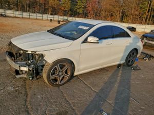 Mercedes-Benz CLA 250 2.0L 4 2014
