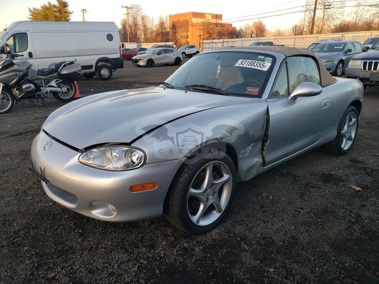 Mazda MX-5 (Miata) BASE 1.8L 4 2001