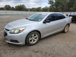 Chevrolet Malibu LS 2.5L 4 2015