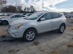 Nissan Rogue S 2.5L 4 2012