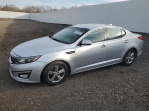Kia Optima LX 2.4L 4 2015