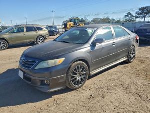 Toyota Camry BASE 2.5L 4 2011