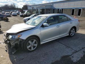 Toyota Camry BASE 2.5L 4 2012