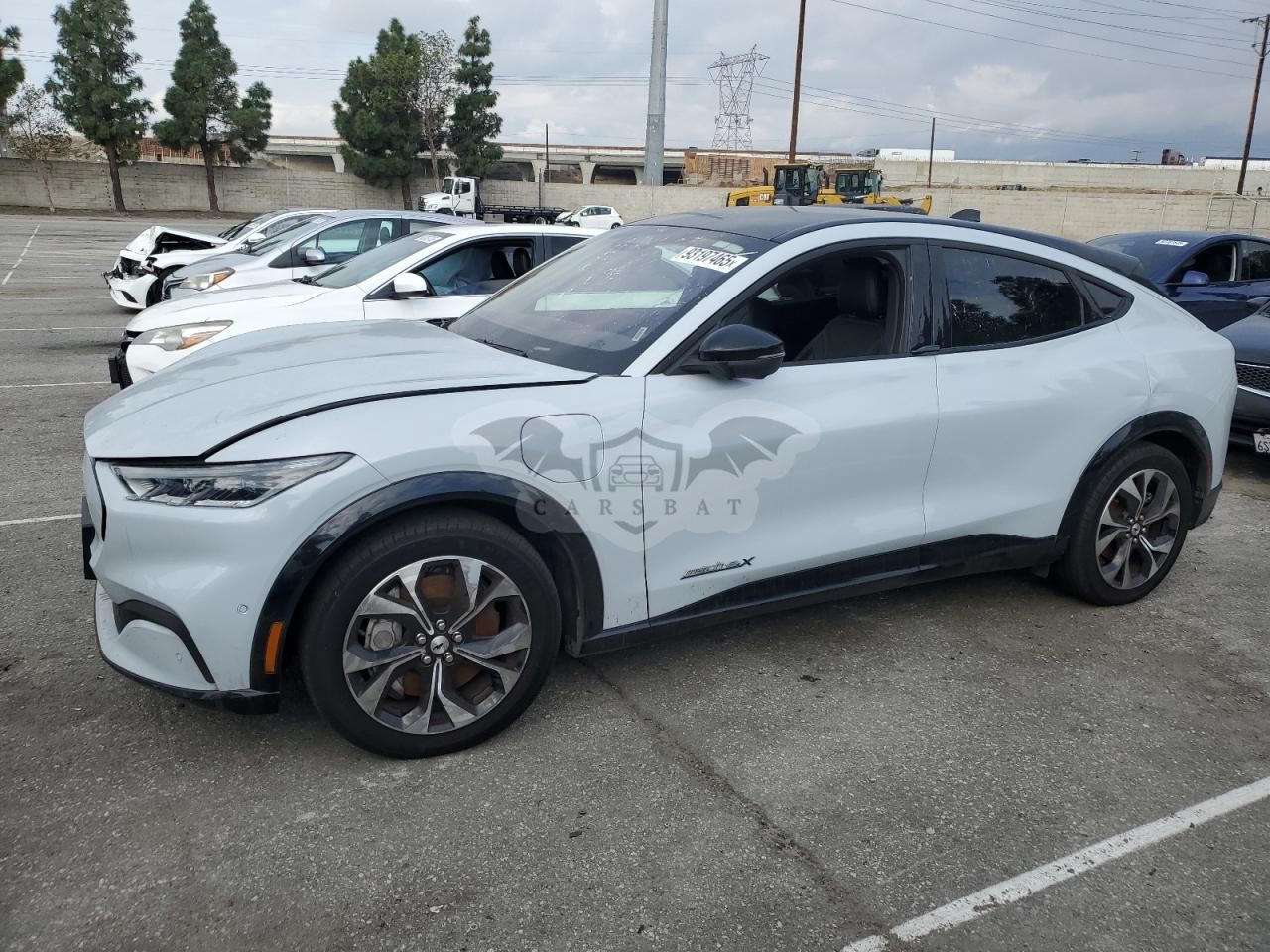 Ford Mustang Mach-E PREMIUM 2023
