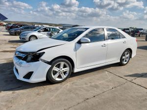 Toyota Camry L 2.5L 4 2014