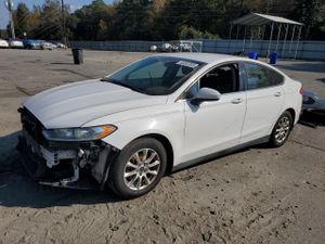 Ford Fusion S 2.5L 4 2015