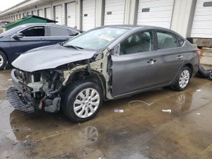 Nissan Sentra S 1.8L 4 2015