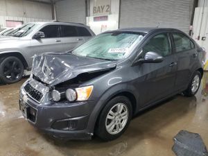 Chevrolet Aveo (Sonic) LS 1.8L 4 2012