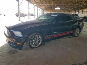 Ford Mustang 3.7L 6 2014