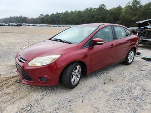 Ford Focus SE 2.0L 4 2014