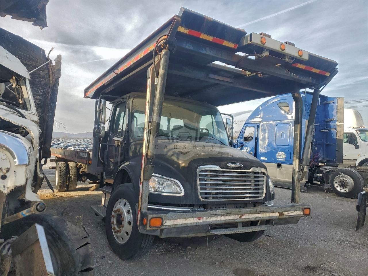 Freightliner Business Class M2 106 MEDIUM DUTY 7.2L 6 2006