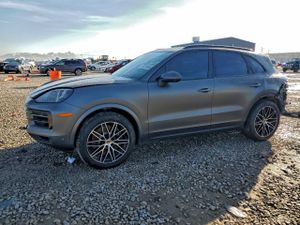 Porsche Cayenne E-HYBRID 3.0L 6 2024