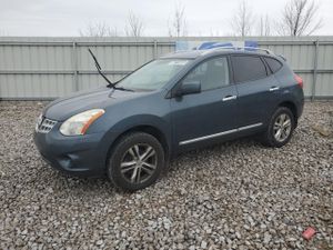 Nissan Rogue S 2.5L 4 2013