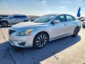 Nissan Altima 2.5 2.5L 4 2015