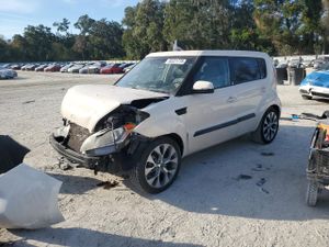Kia Soul + 2.0L 4 2013