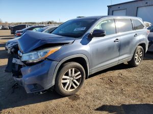 Toyota Highlander LE 3.5L 6 2014