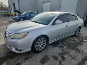 Toyota Avalon BASE 3.5L 6 2011