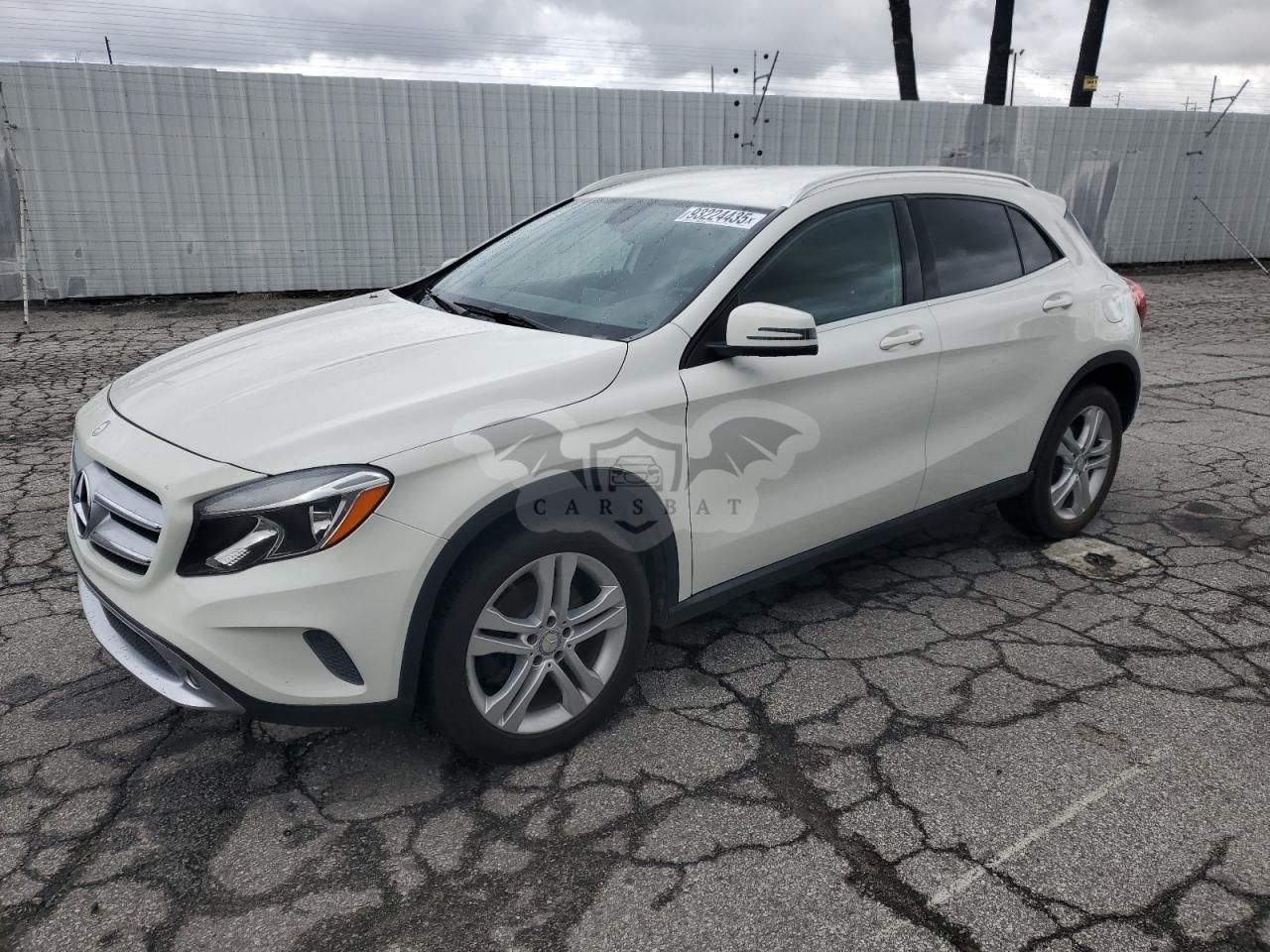 Mercedes-Benz GLA 250 2.0L 4 2015