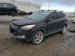 Ford Escape TITANIUM 2.0L 4 2013