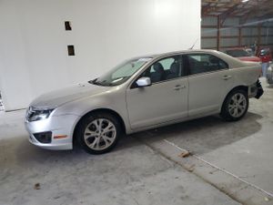 Ford Fusion SE 2.5L 4 2012