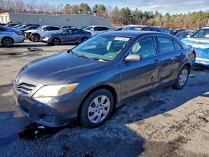 Toyota Camry BASE 2.5L 4 2010